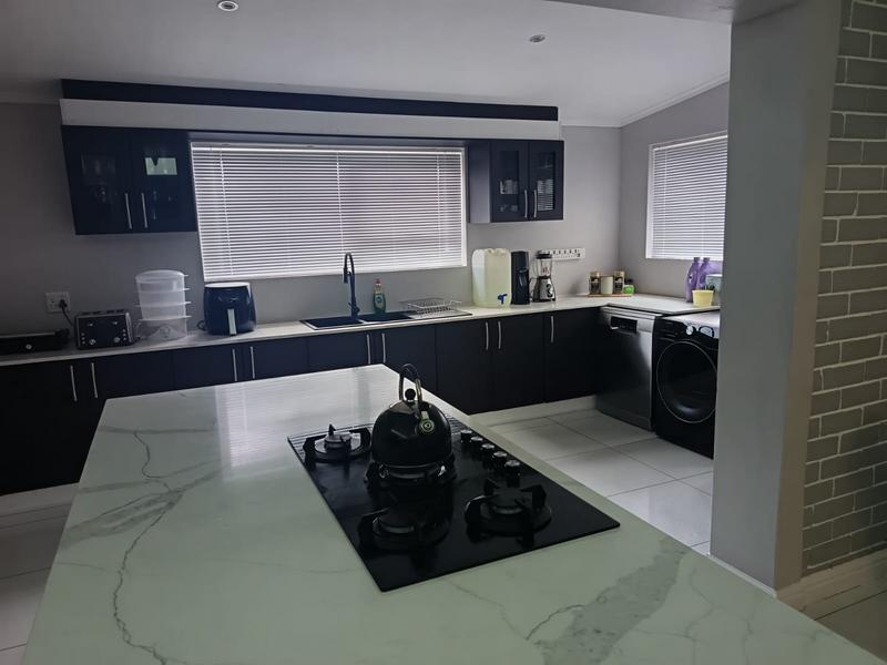 4 Bedroom Property for Sale in Kunene Park Eastern Cape